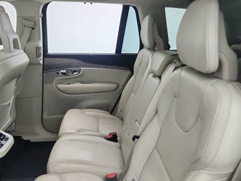 Used 2021 Volvo XC90 T6 Inscription w/ Climate Package image 34