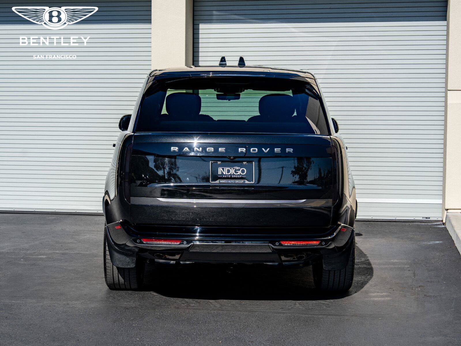 Used 2025 Land Rover Range Rover Autobiography AWD/4WD image 6