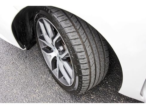 Used 2021 Acura ILX w/ Premium Package FWD image 35