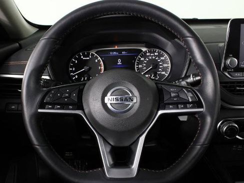 Certified 2020 Nissan Altima 2.5 SR w/ Premium Package image 21