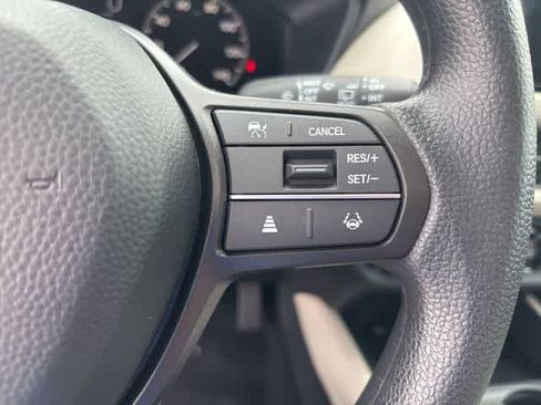 Used 2026 Honda HR-V EX-L image 12