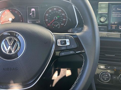 Used 2021 Volkswagen Jetta SE image 24