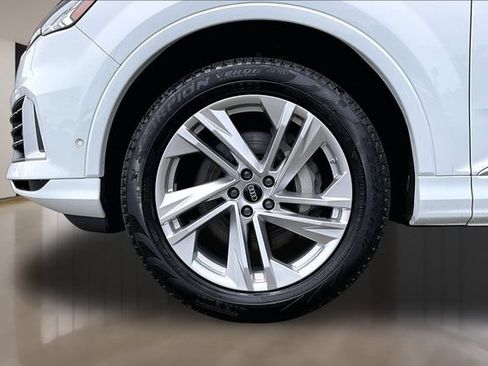 Certified 2023 Audi Q7 3.0T Premium w/ Convenience Package AWD/4WD image 34