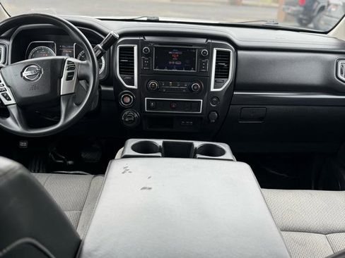 Used 2019 Nissan Titan S w/ S Utility Package image 15