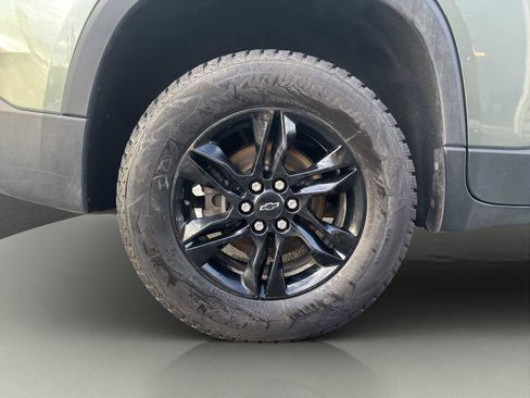 Used 2023 Chevrolet Traverse LT w/ Midnight/Sport Edition image 25