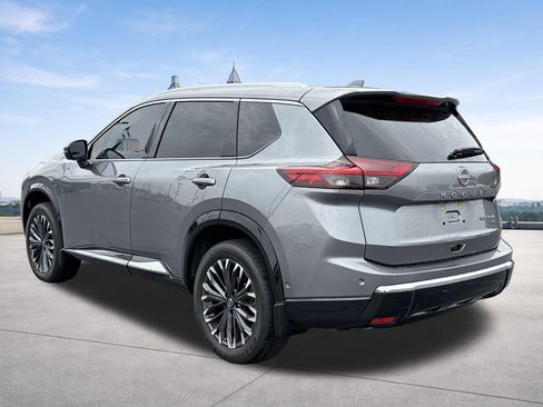 Certified 2026 Nissan Rogue Platinum w/ Platinum Premium Package AWD/4WD image 3