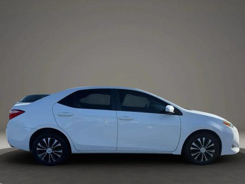 Used 2019 Toyota Corolla LE FWD image 4