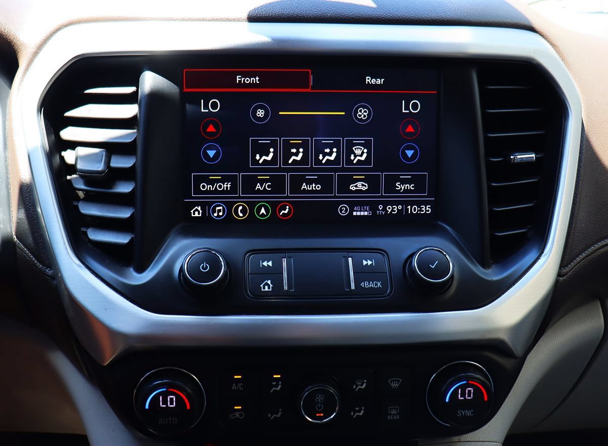 Used 2020 GMC Acadia SLT w/ LPO, Cargo Package FWD image 51