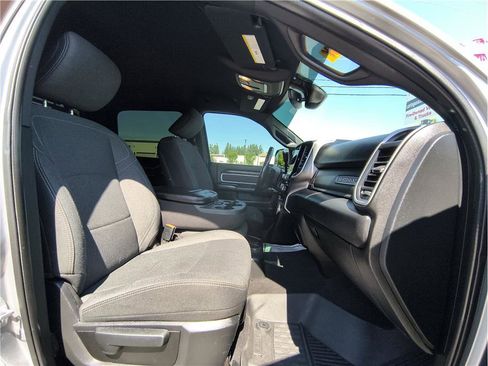 Used 2020 RAM 2500 Big Horn w/ Level 1 Equipment Group image 11