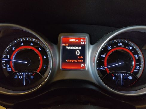 Used 2020 Dodge Journey SE w/ SE Popular Equipment Group FWD image 23