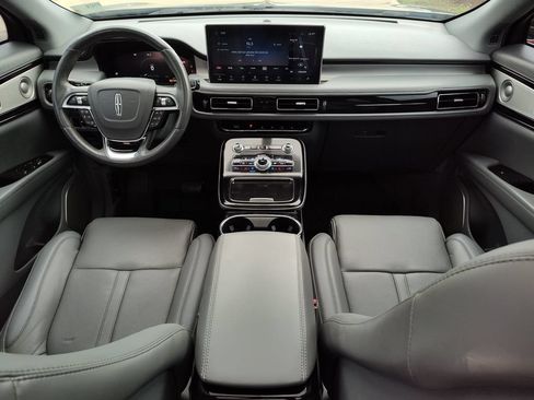 Used 2021 Lincoln Nautilus Reserve w/ Equipment Group 202A AWD/4WD image 27