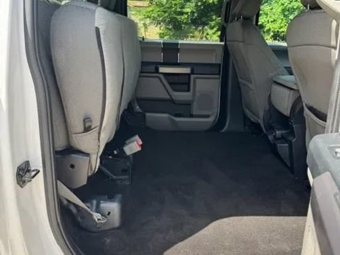Used 2019 Ford F150 XLT RWD image 11