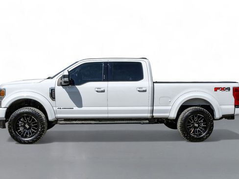 Used 2022 Ford F250 Lariat w/ Lariat Value Package image 10