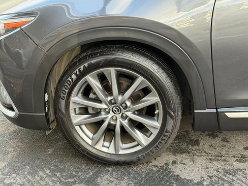 Used 2018 MAZDA CX-9 Signature image 15