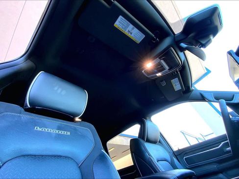 Used 2025 RAM 1500 Laramie w/ Night Edition image 13