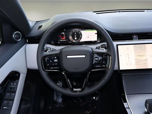 New 2026 Land Rover Range Rover Evoque S AWD/4WD image 15