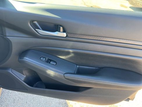 Certified 2025 Nissan Altima 2.5 SV image 21