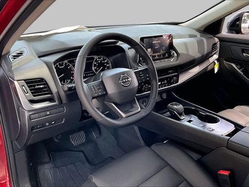 New 2026 Nissan Rogue Dark Armor FWD image 8