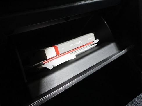 Used 2021 Toyota RAV4 LE w/ Carpet Mat Package (TMS) image 28