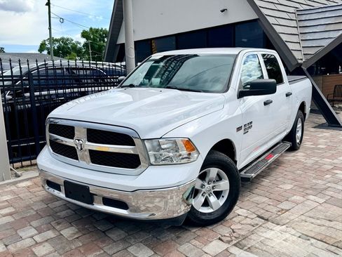 Used 2019 RAM 1500 Tradesman w/ Chrome Appearance Group RWD image 2