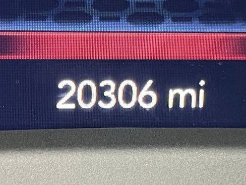 Used 2023 RAM 2500 Big Horn w/ Night Edition image 18