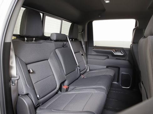 New 2026 Chevrolet Silverado 3500 LT w/ All Star Edition image 10