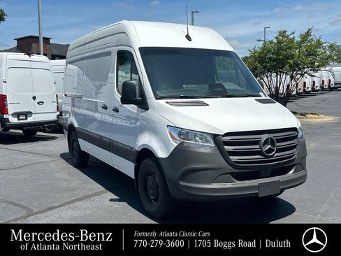 New 2025 Mercedes-Benz Sprinter 2500 image 1