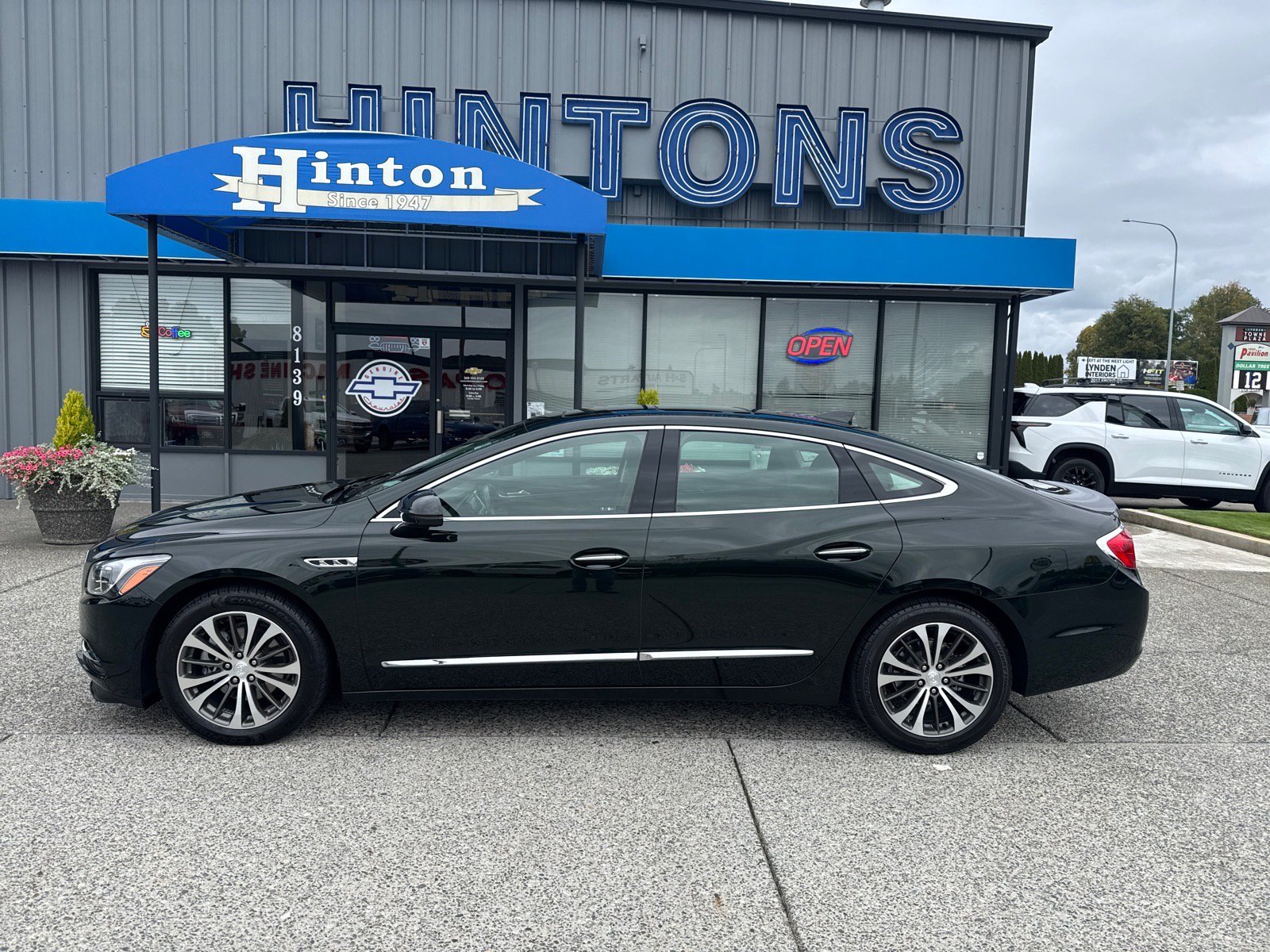 Used 2017 Buick LaCrosse Premium w/ Sun and Shade Package FWD image 2