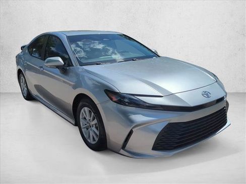 Used 2026 Toyota Camry LE w/ Convenience Package FWD image 3