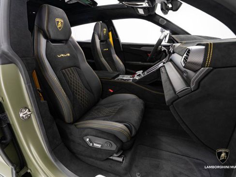 Used 2024 Lamborghini Urus Performante image 57