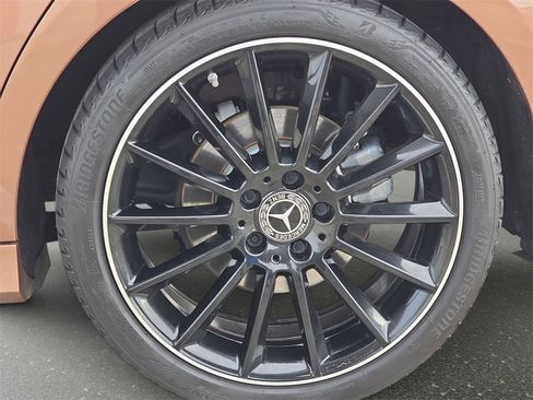 Used 2022 Mercedes-Benz CLA 250 image 35