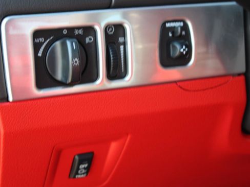 Used 2002 Ford Thunderbird RWD image 24