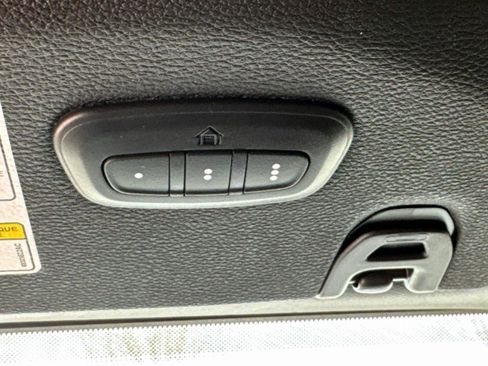 Used 2023 Jeep Wrangler Unlimited w/ Cold Weather Group image 18