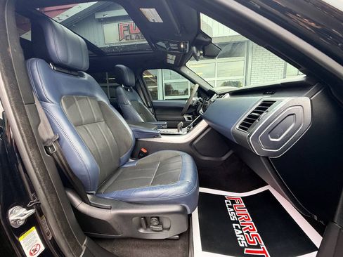 Used 2020 Land Rover Range Rover Sport HST AWD/4WD image 43