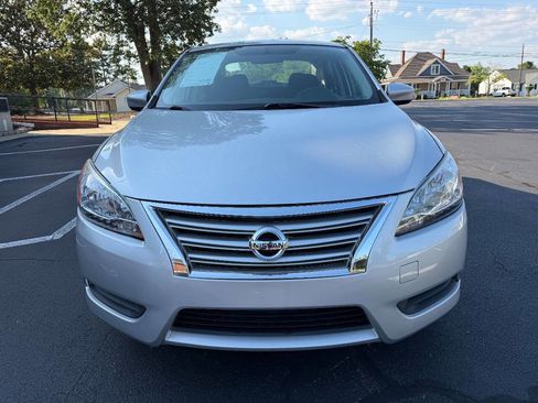 Used 2014 Nissan Sentra SV FWD image 3