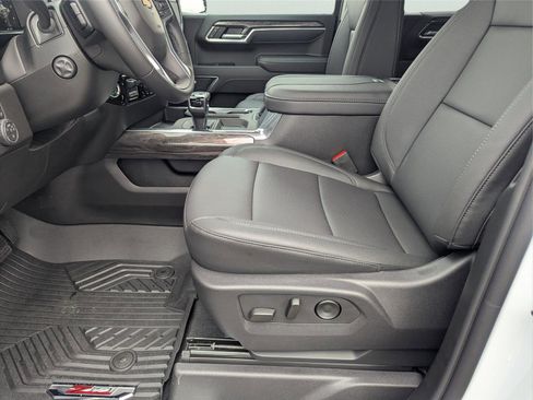 New 2026 Chevrolet Silverado 1500 LTZ w/ LTZ Premium Package image 16