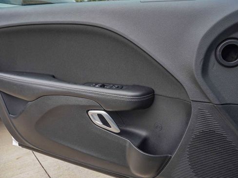 Used 2020 Dodge Challenger R/T image 21