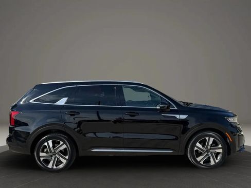 Used 2023 Kia Sorento EX AWD/4WD image 8