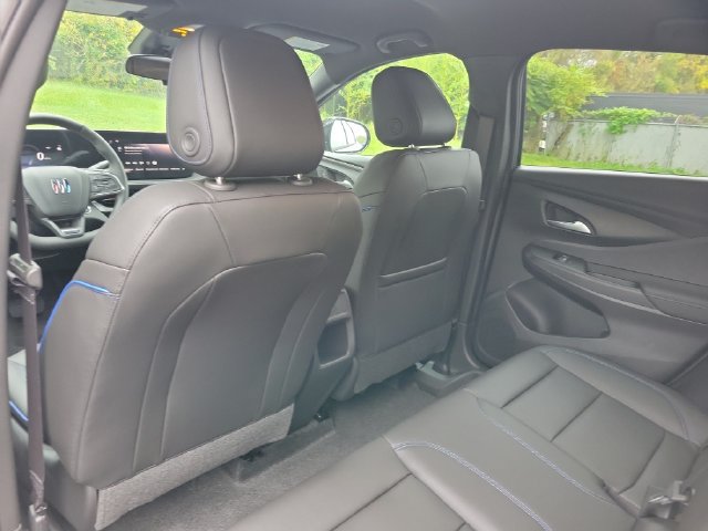 New 2026 Buick Envista Sport Touring w/ Convenience I Package FWD image 11