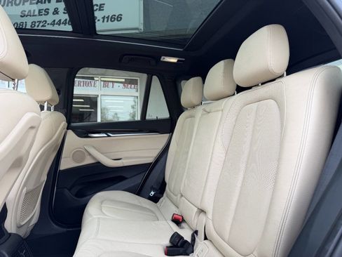 Used 2017 BMW X1 xDrive28i image 24