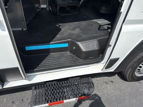 Used 2024 RAM ProMaster 3500 w/ Delivery Van Package image 11