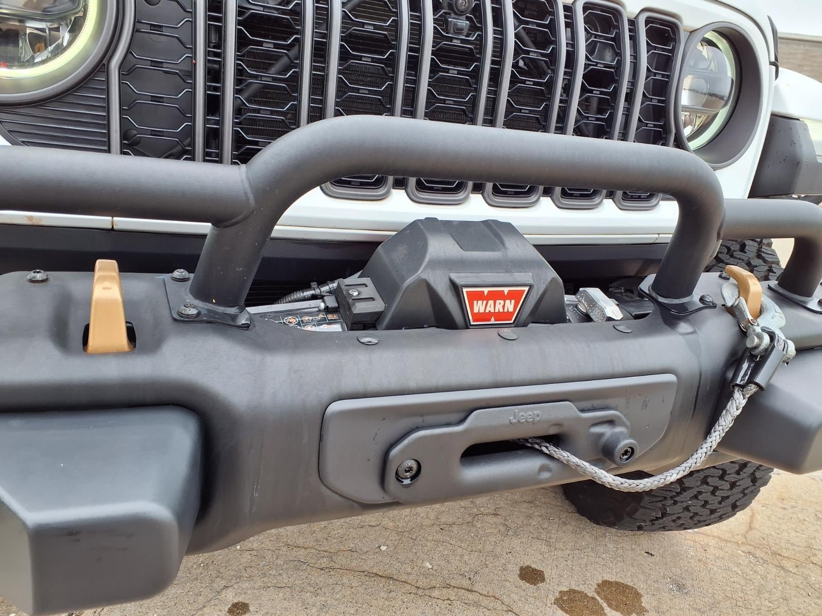 Used 2024 Jeep Wrangler Unlimited Rubicon 392 AWD/4WD image 2