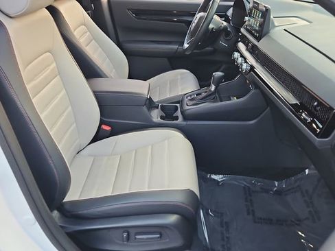 Used 2023 Honda CR-V Sport Touring image 19