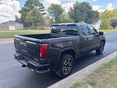 Used 2022 GMC Sierra 1500 AT4 w/ AT4 Preferred Package AWD/4WD image 6
