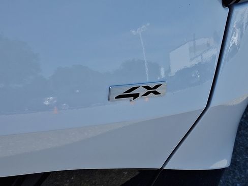 New 2026 Kia Sportage SX image 20