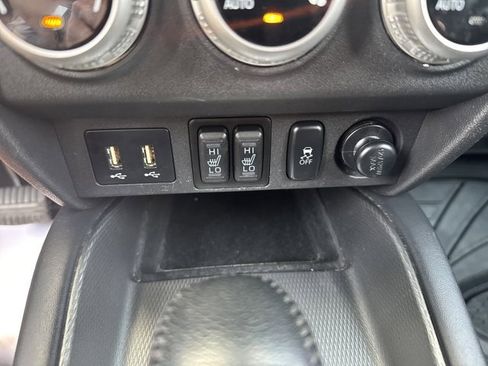 Used 2021 Mitsubishi Outlander Sport ES image 20