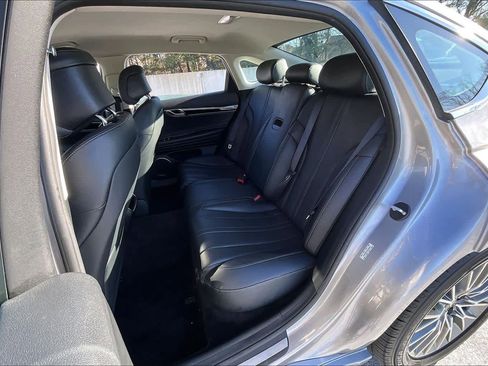 Used 2021 Genesis G80 2.5T image 20