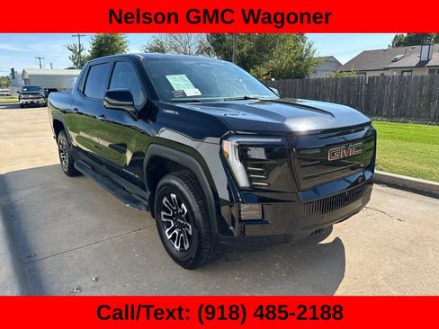 Used 2026 GMC Sierra EV Elevation AWD/4WD image 7