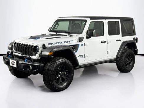 Used 2023 Jeep Wrangler Unlimited Rubicon 4xe AWD/4WD image 6