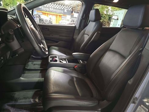 Used 2023 Honda Odyssey Sport image 6